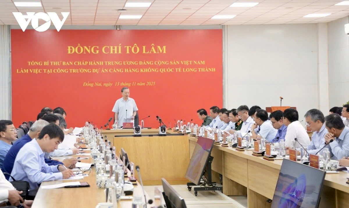 party chief to lam inspects long thanh international airport project progress picture 2