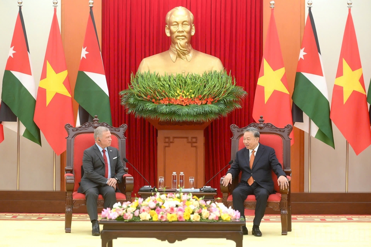 vietnam attaches importance to relations with jordan, says party leader picture 1