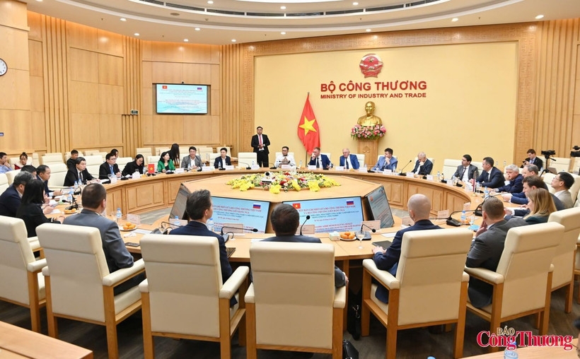 vietnam, russia cooperate on industrial development, innovation picture 1
