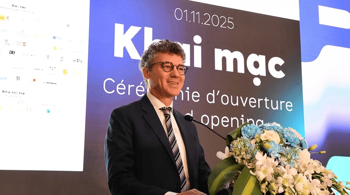 photo hanoi 25 biennale highlights global photography and creative exchange picture 2 photo hanoi 25 biennale highlights global photography and creative exchange picture 2