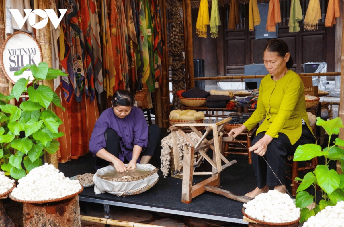 festival thang long-hanoi 2025 honours heritage and creativity picture 2 festival thang long-hanoi 2025 honours heritage and creativity picture 2