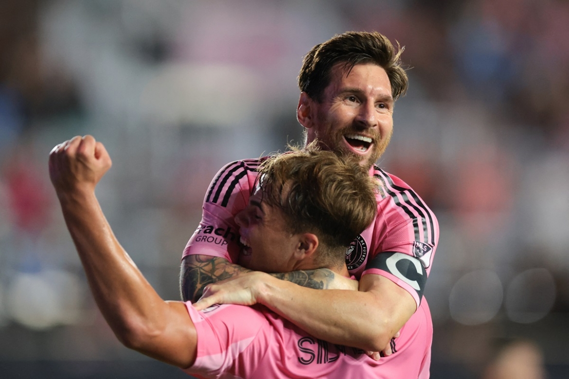 messi lap cu dup, inter miami tiep tuc san chuc vo dich mls hinh anh 1