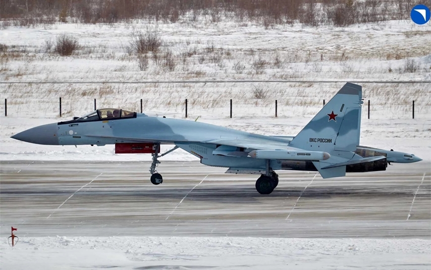 nga pho dien suc manh ap dao cua su-35s, ukraine phan phao bang mirage 2000 hinh anh 1