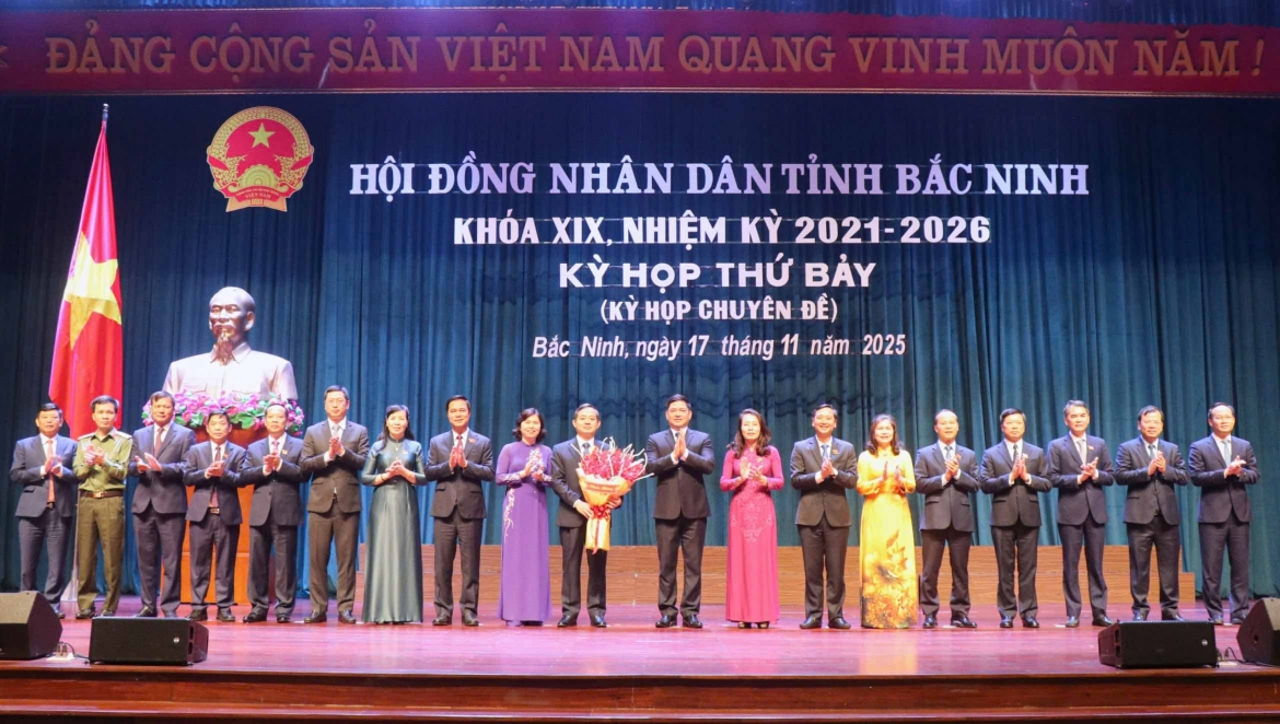 Ong pham hoang son duoc bau giu chuc chu tich ubnd tinh bac ninh hinh anh 2