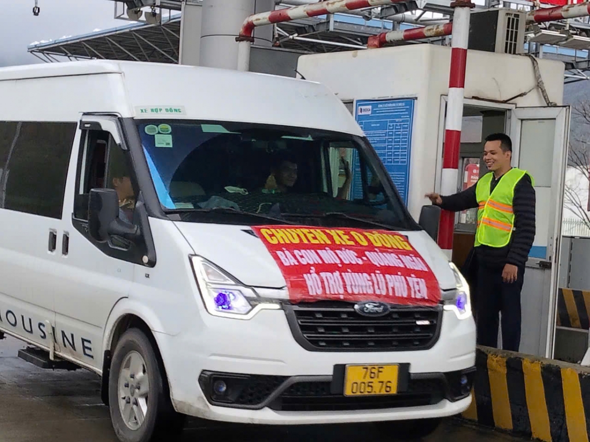 Miễn phí đường bộ cho các đoàn xe cứu trợ đồng bào vùng lũ miền Trung - Tây Nguyên