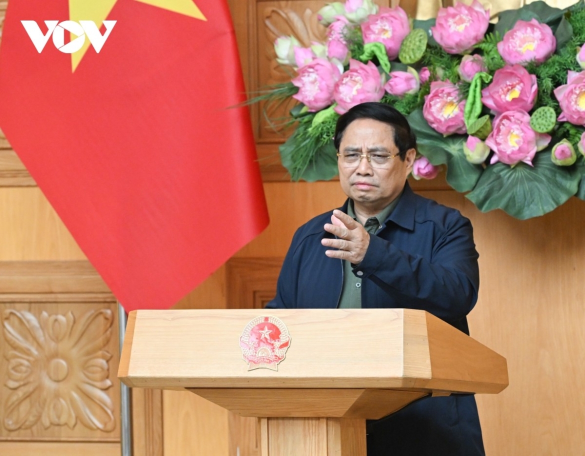 thu tuong yeu cau khan truong thong ke thiet hai nha o sau mua lu nam trung bo hinh anh 1