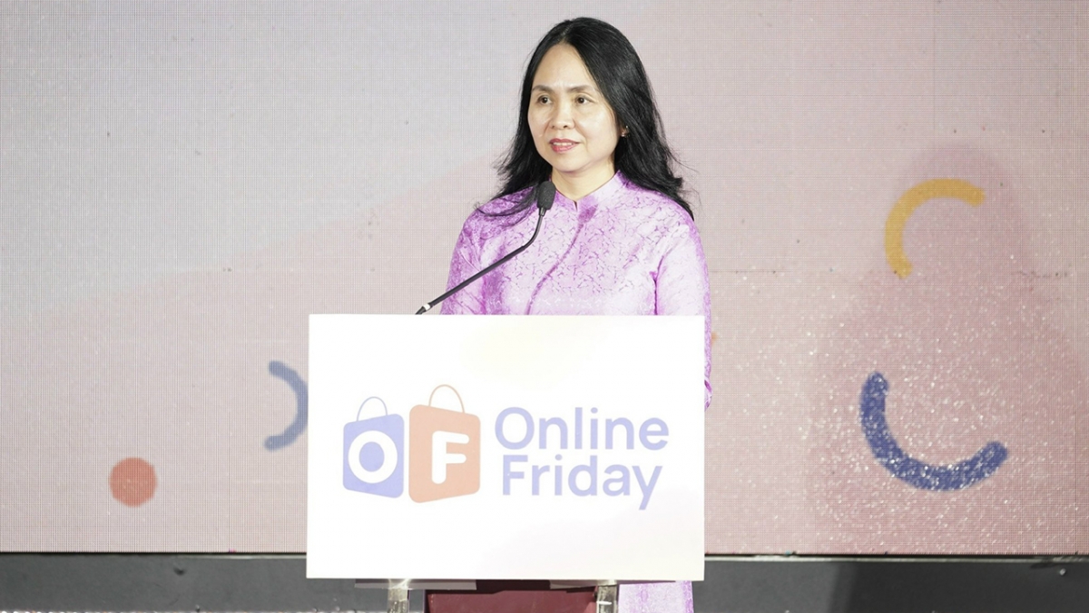 Cục trưởng Cục Thương mại điện tử và Kinh tế số Lê Hoàng Oanh.