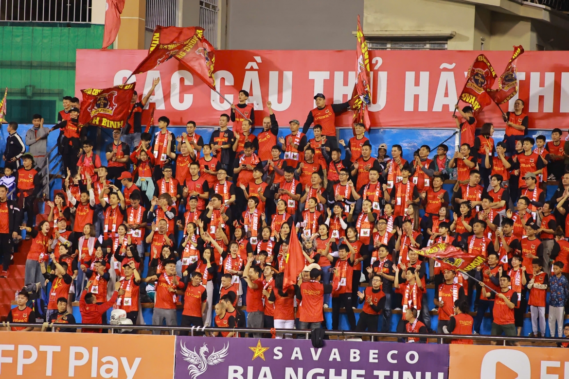 ket qua v-league hom nay 5 11 ninh binh thang nhe slna, hai phong fc thua tran hinh anh 5