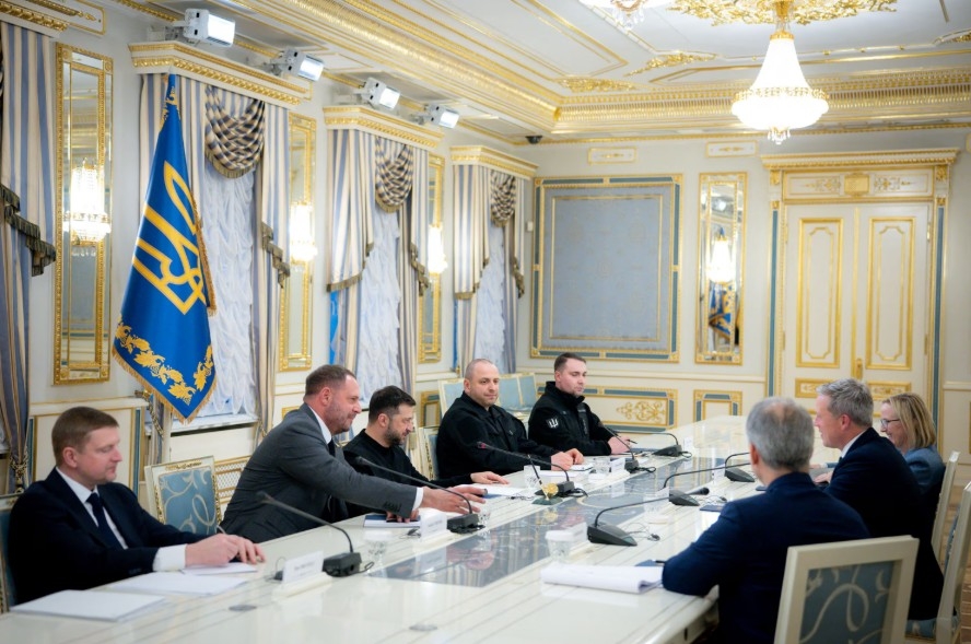 Nóng thế giới ngày 1/12: Luật chơi đàm phán Ukraine bị viết lại giữa bước ngoặt