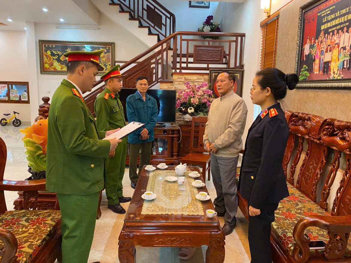 bat giam doc cong ty khai thac khoang san trai phep o bac ninh hinh anh 1