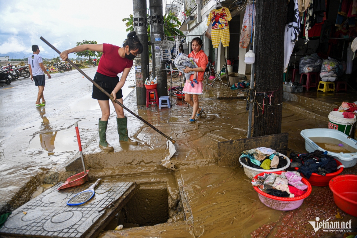 canh tuong chua tung thay o tay nha trang, khong ngo lu du den vay hinh anh 3