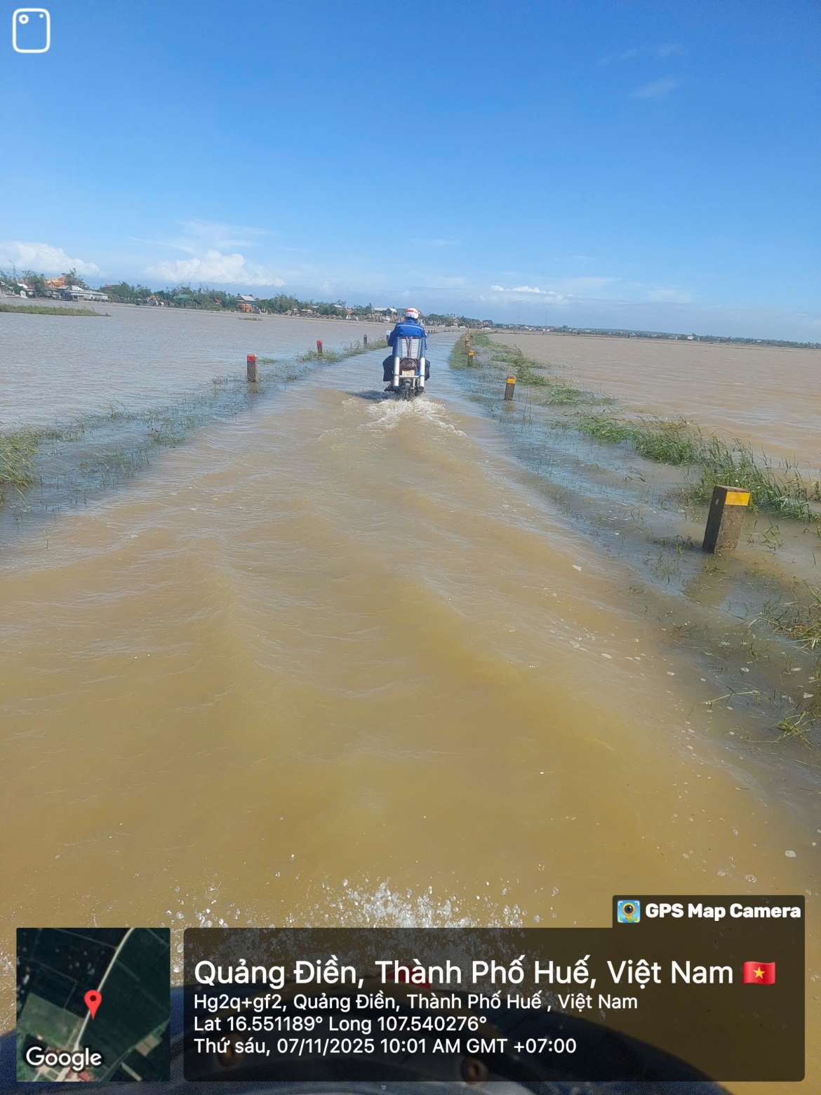 nguoi ket noi cac cuoc goi binh an khi bao di qua hinh anh 3
