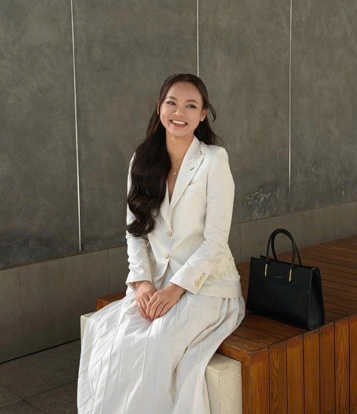 sao viet 10 11 Do thi ha va chong trao nhau loi the nguyen hinh anh 7