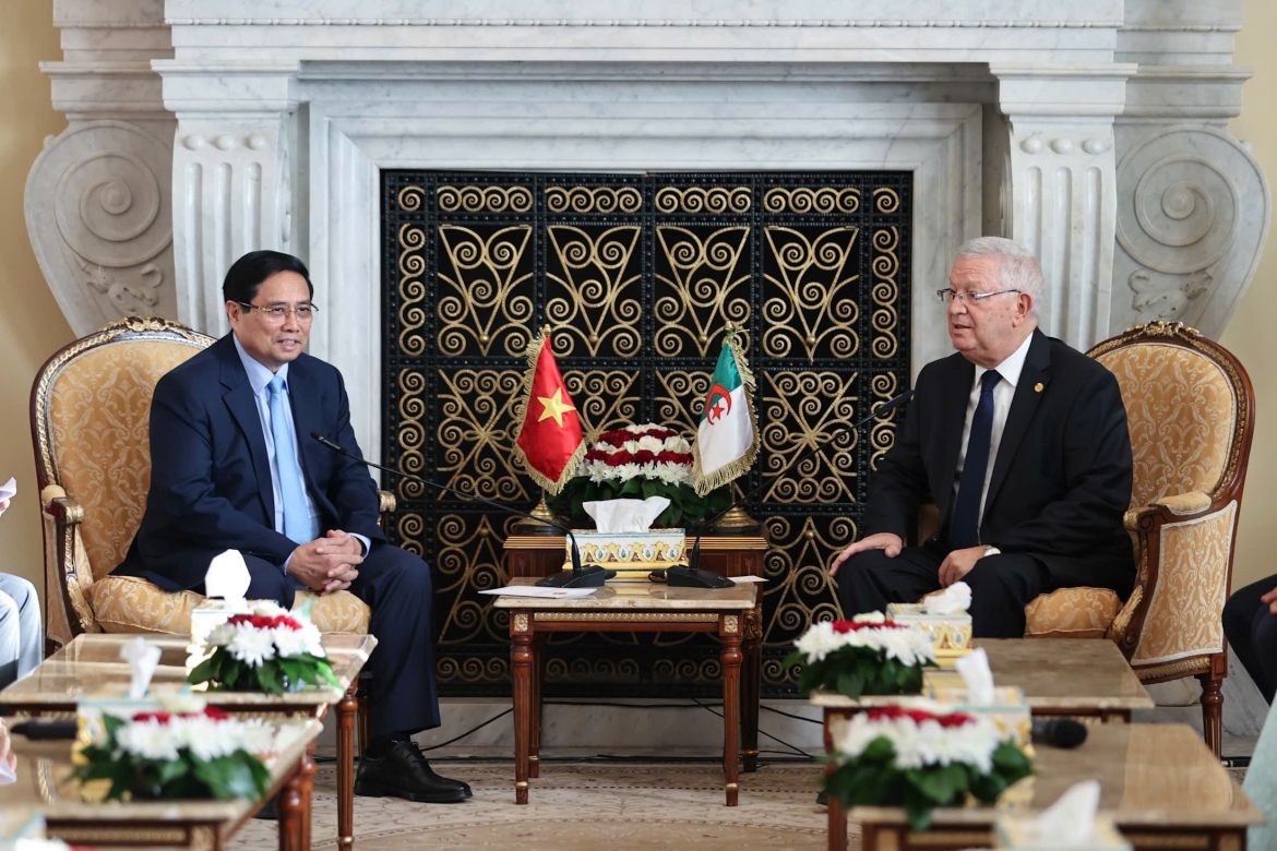 thu tuong pham minh chinh hoi kien voi chu tich hoi dong dan toc algeria hinh anh 2