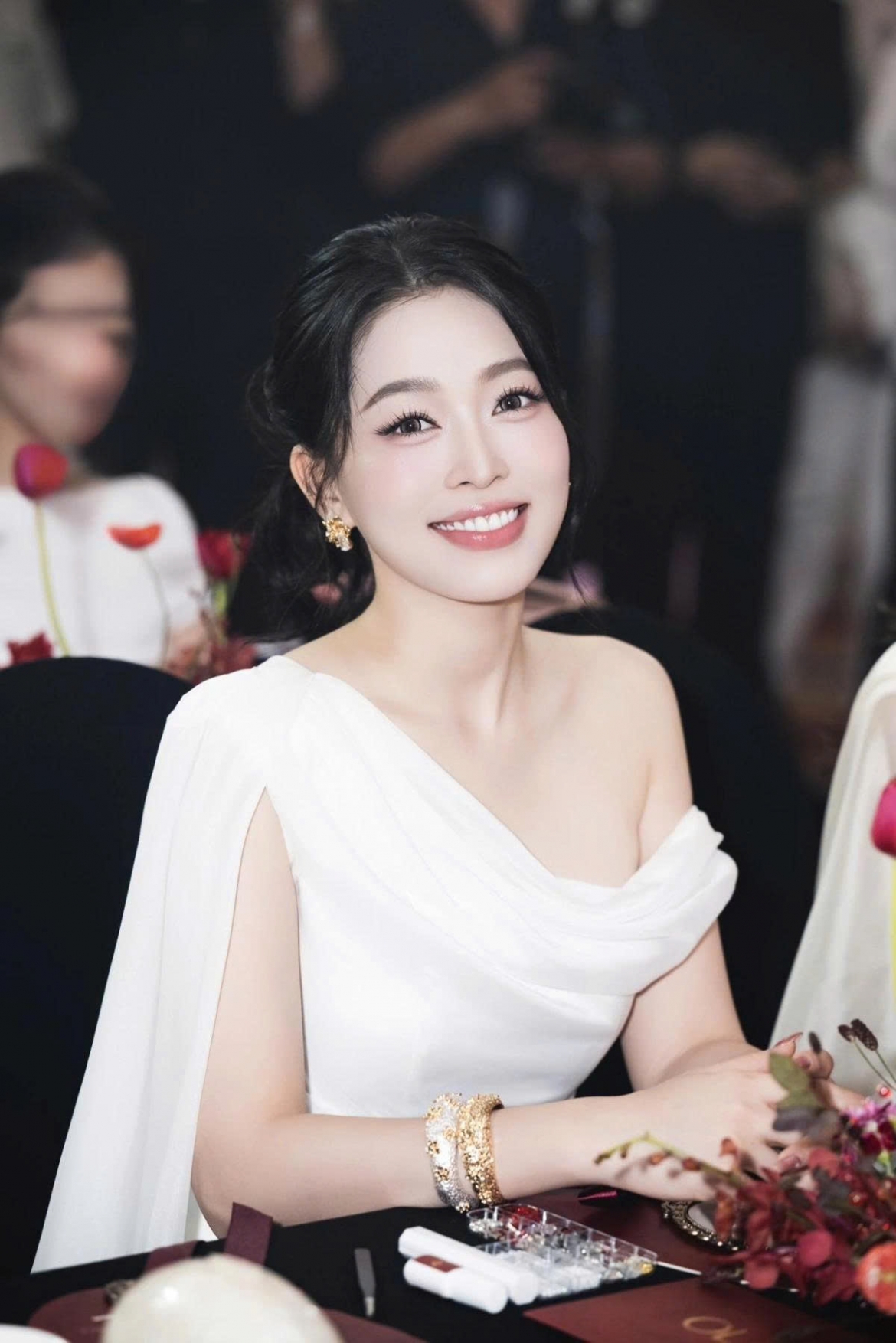 sao viet 21 11 Den vau ve tham co giao cu o quang ninh hinh anh 7