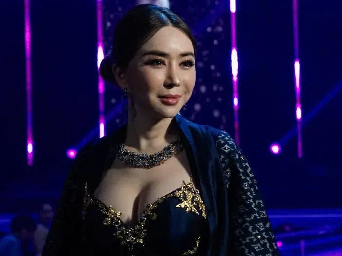 17 be boi lon nhat trong lich su miss universe hinh anh 15