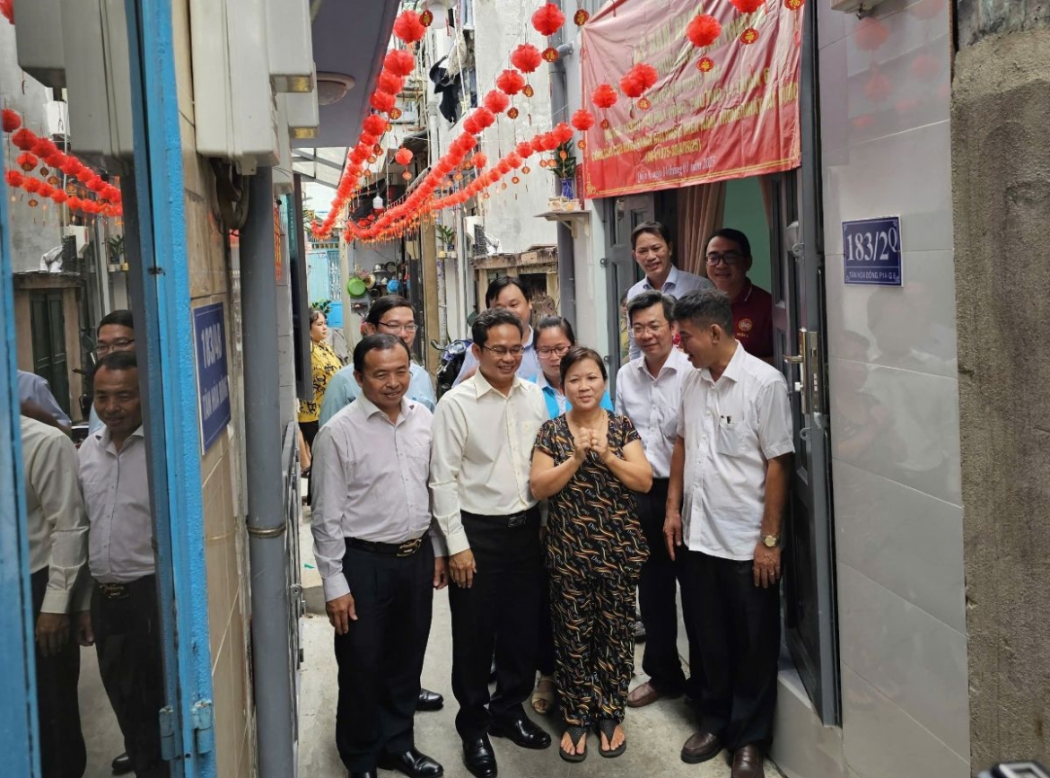 noi giu lua nghia tinh giua do thi nang dong tp.hcm hinh anh 1
