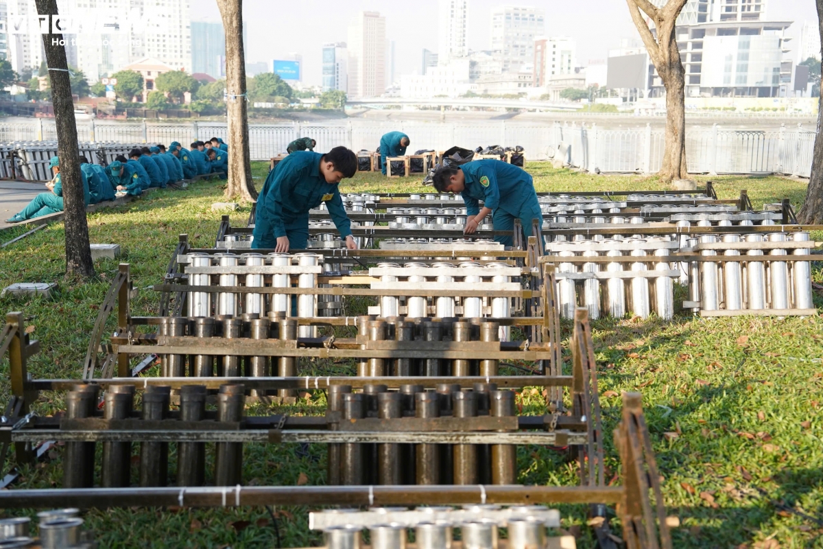 hcm city fireworks sites ready for new year 2026 launch picture 10