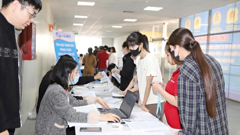 15,000 workers to benefit from free medical check-ups picture 1