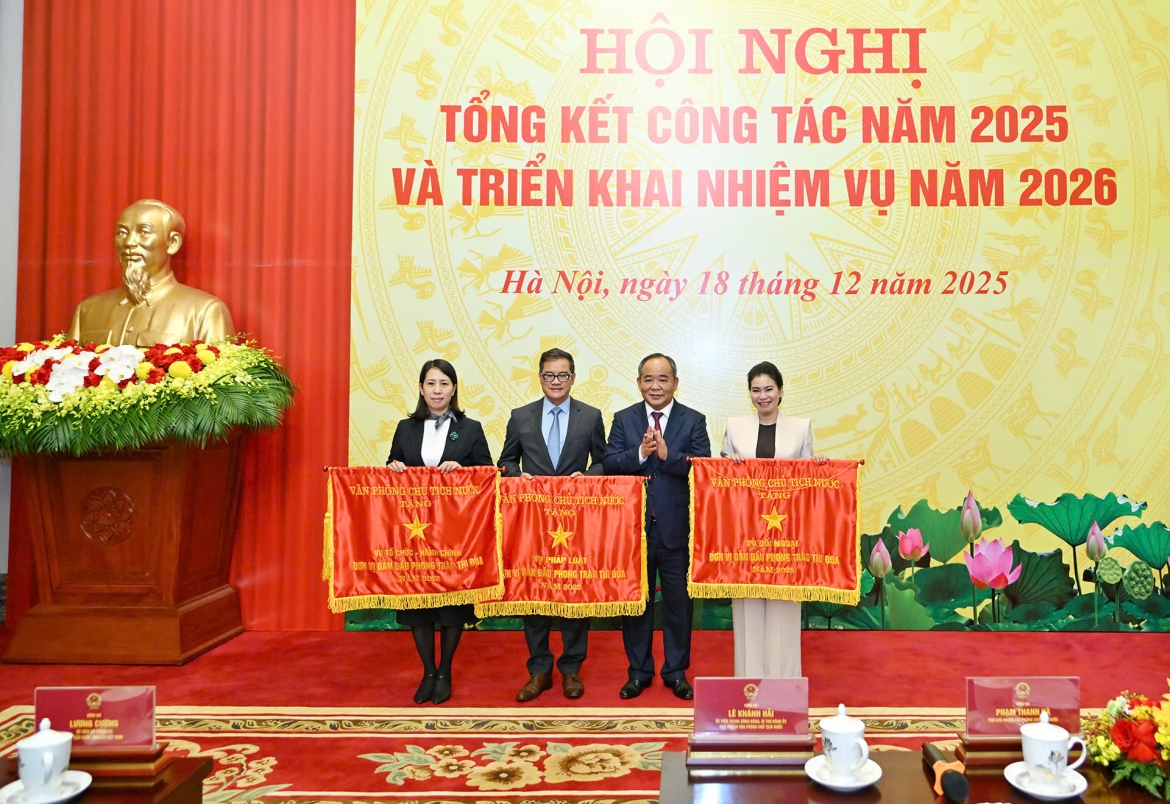 chu tich nuoc du hoi nghi tong ket cong tac nam 2025 cua van phong chu tich nuoc hinh anh 6