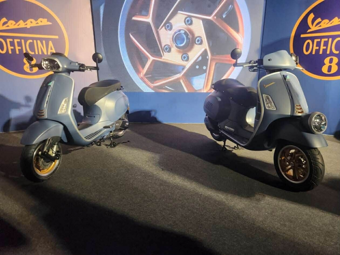 vespa officina 8 gtv 300 va sprint 150 chinh thuc ra mat hinh anh 1