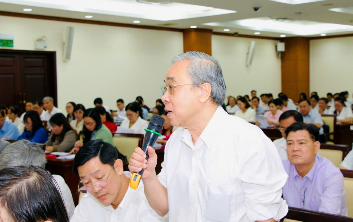 hoi nghi hiep thuong lan i tp.hcm de nghi bo sung co cau mttq va kinh te tu nhan hinh anh 2