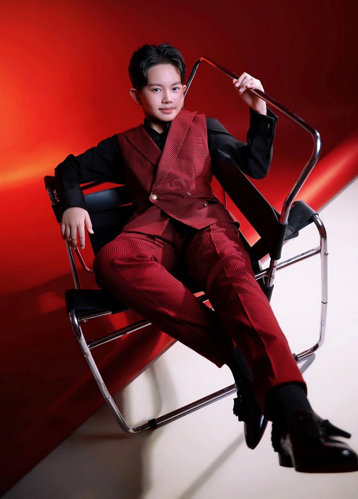 sao viet 28 12 Do thi ha khoe loat khoanh khac tinh tu thuo con hen ho chong hinh anh 7