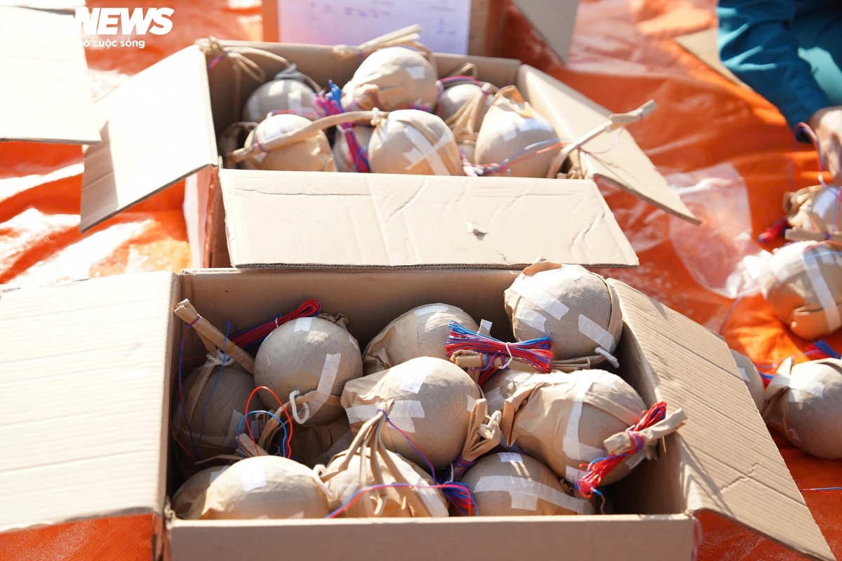 hcm city fireworks sites ready for new year 2026 launch picture 4