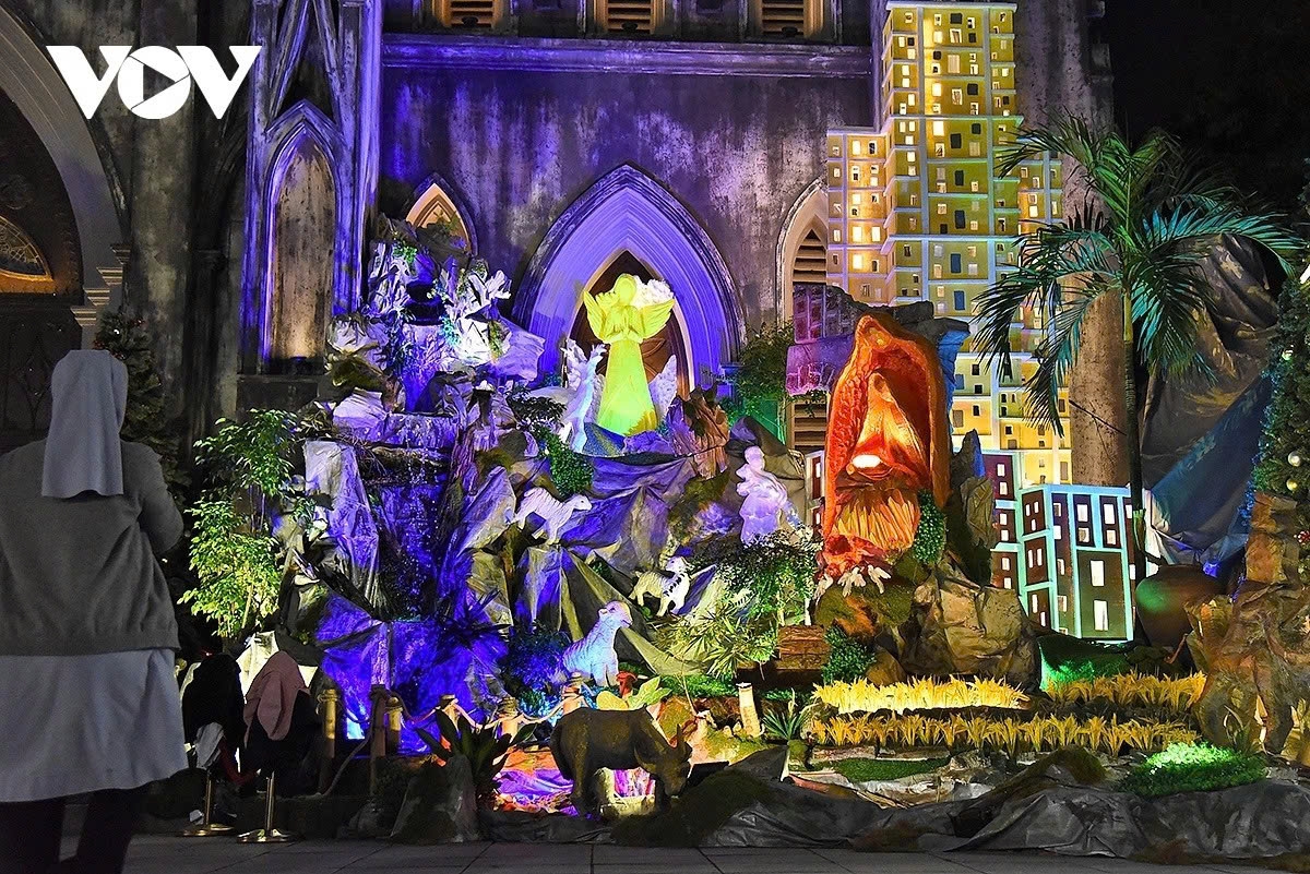 hanoi s st. joseph s cathedral glows ahead of christmas 2025 picture 5