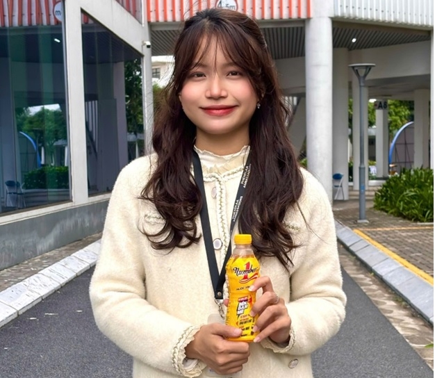 hanh trinh but pha nu sinh khoa hoc chinh phuc giac mo quoc te hinh anh 6