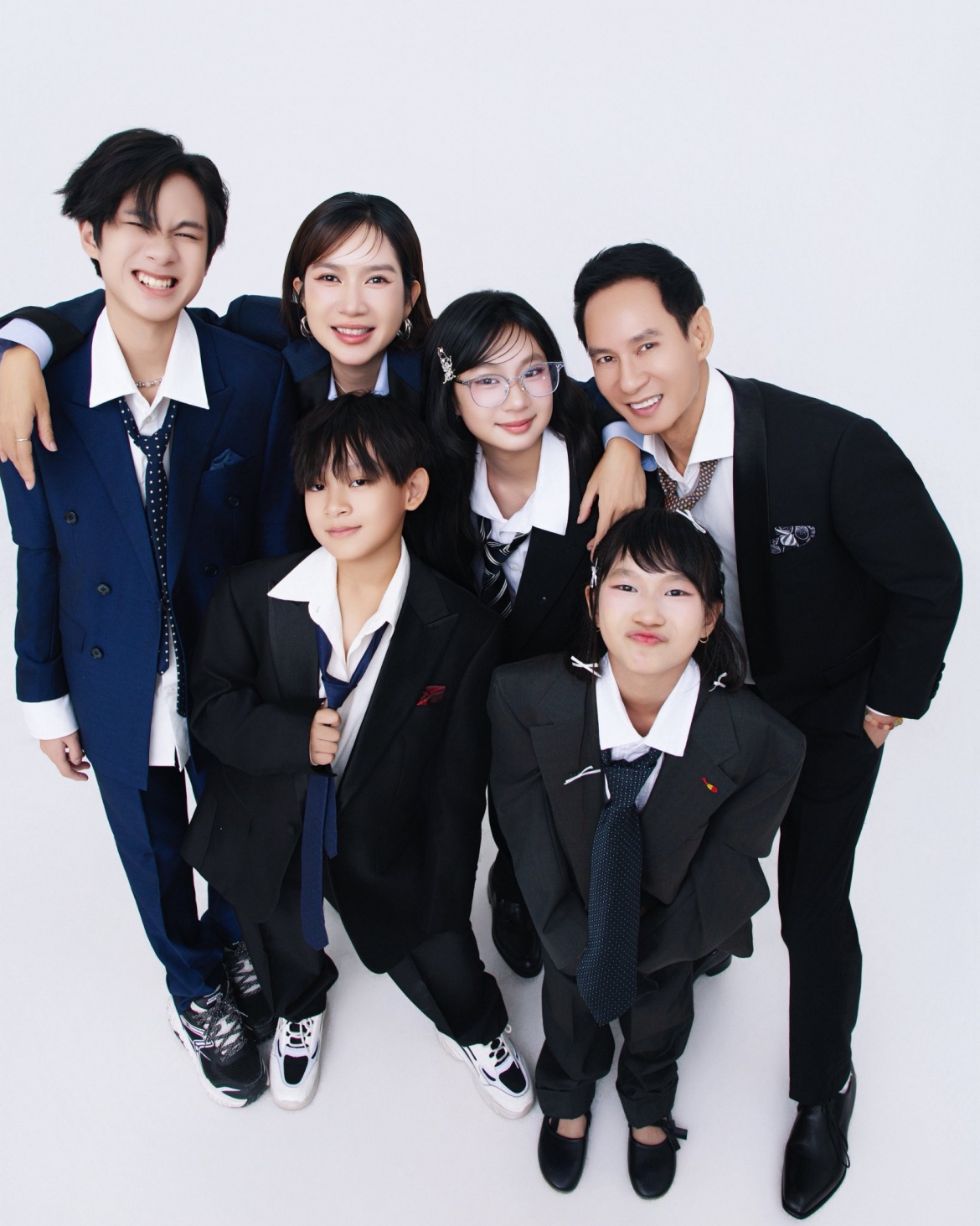 sao viet 23 12 ly hai minh ha ky niem 15 nam ngay cuoi hinh anh 1