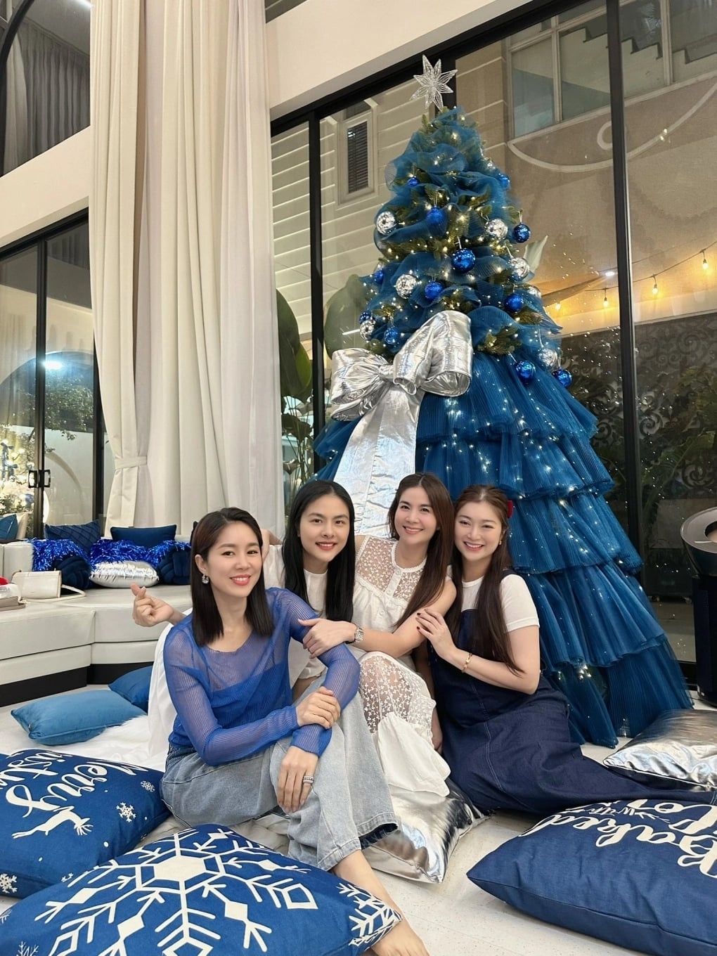 sao viet 23 12 ly hai minh ha ky niem 15 nam ngay cuoi hinh anh 4