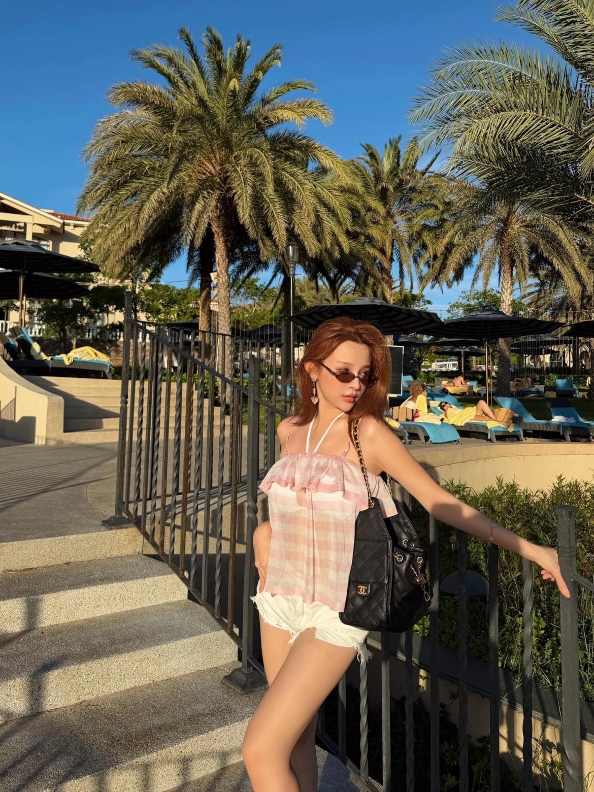 sao viet 27 12 midu don giang sinh ngot ngao ben chong doanh nhan hinh anh 4