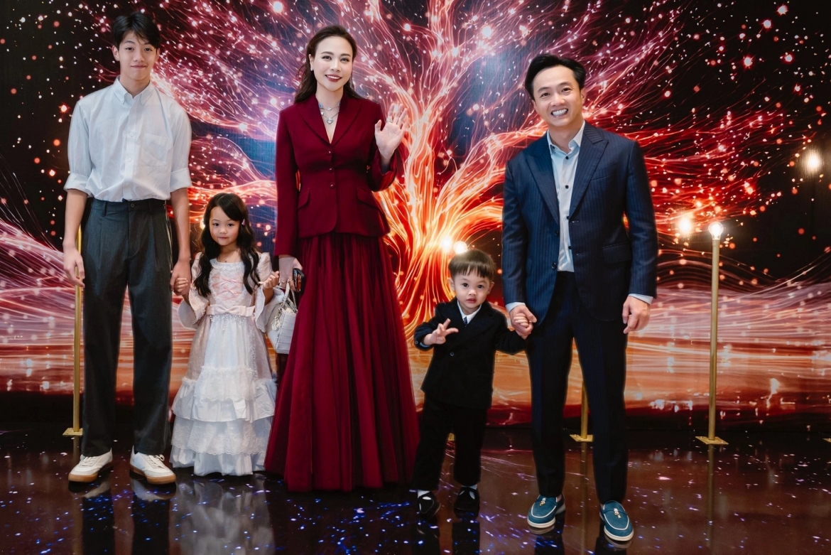 sao viet 15 12 mai tai phen co vu my tam sau concert 40.000 khan gia hinh anh 4