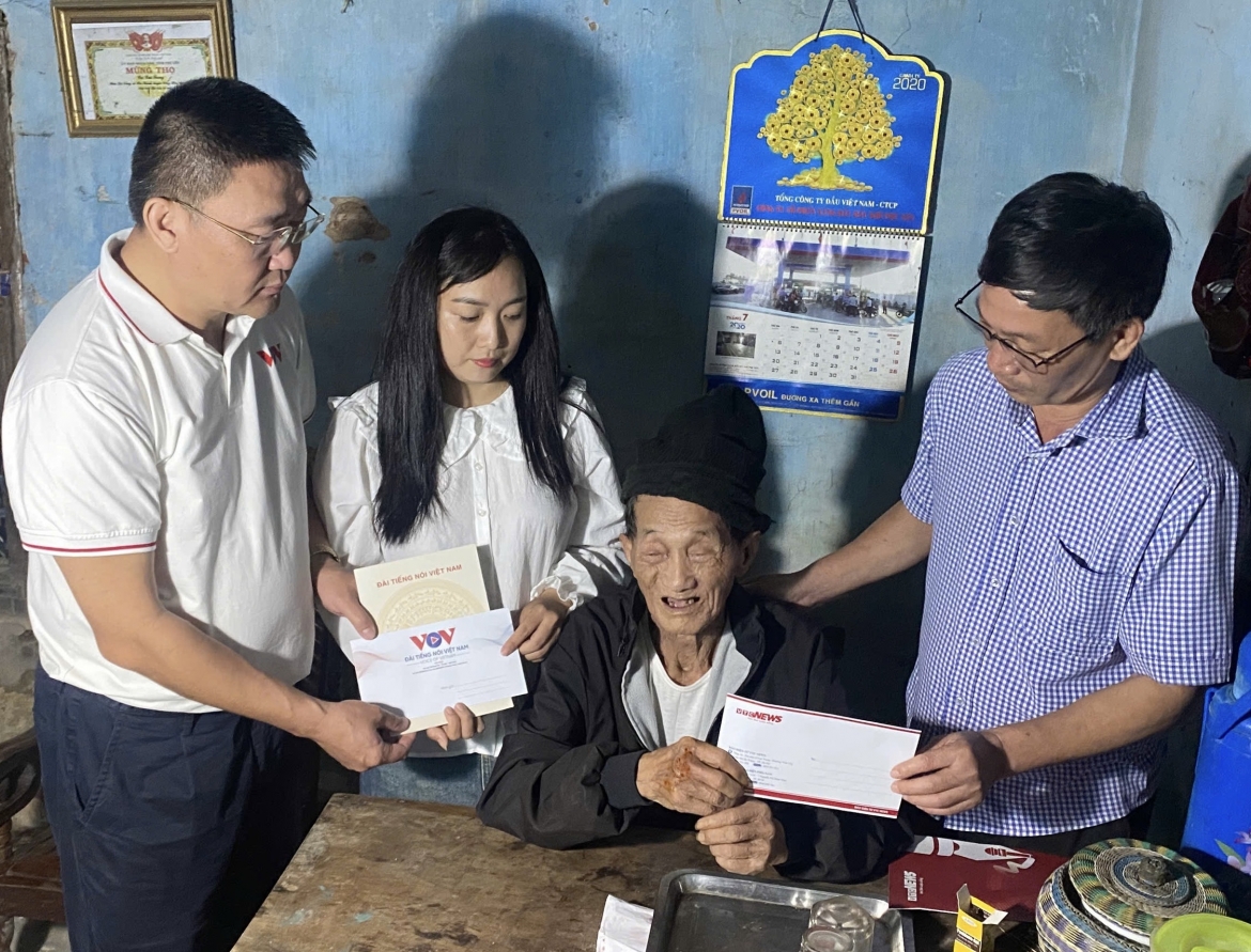 vov tiep tuc dong hanh cung ba con vung lu Dak lak hinh anh 5