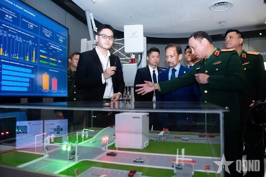 brunei sultan hassanal bolkiah s vietnam visit in the spotlight picture 8