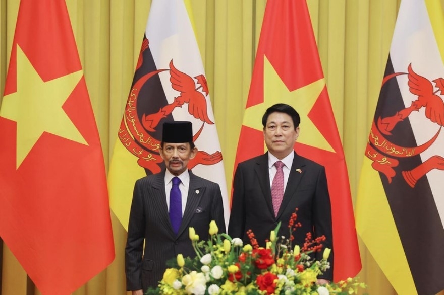 brunei sultan concludes state visit to vietnam picture 1