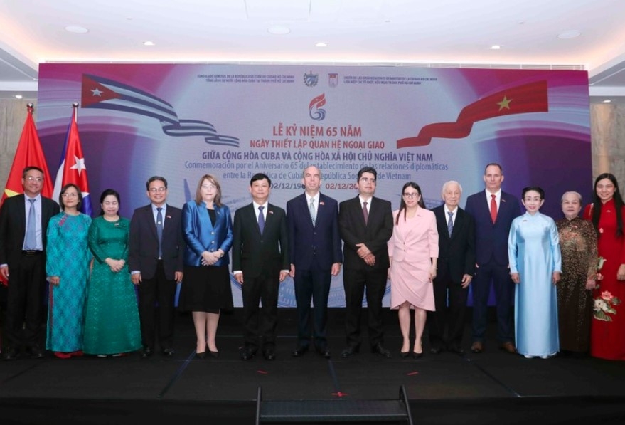 ho chi minh city pledges to share expertise, stand with cuba picture 1