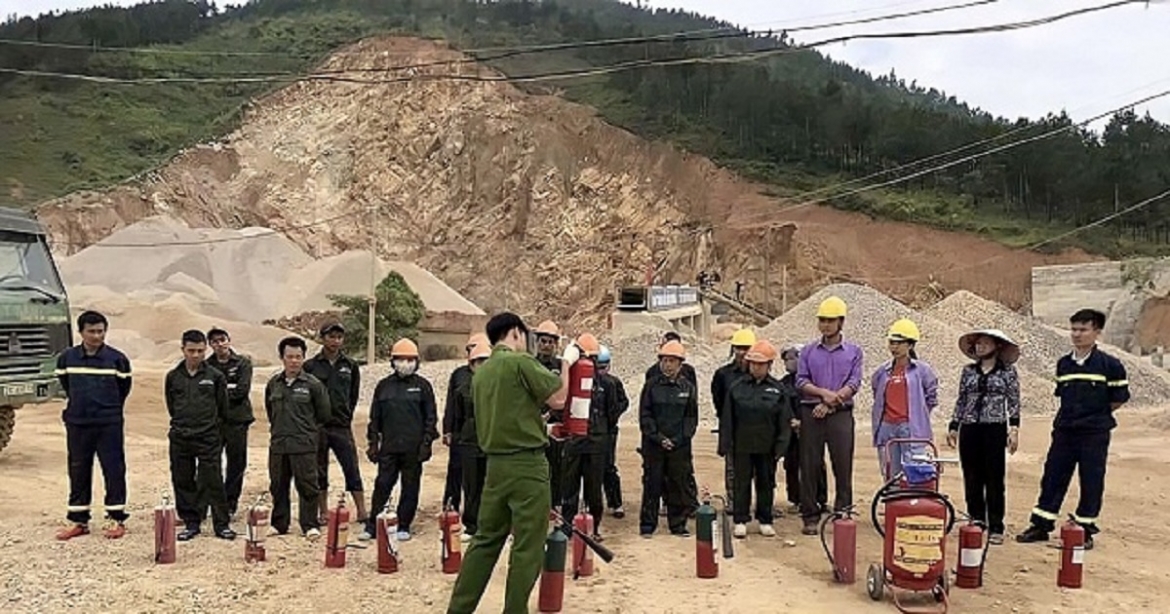 hop tac xa nang cao vi the phu nu vung cao hinh anh 1