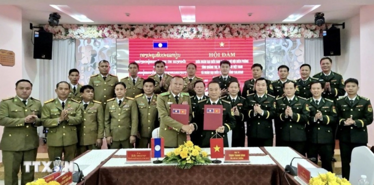 quang tri, laos salavan agree on cooperation orientations for border management picture 1