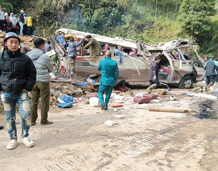 Siết chặt điều kiện kinh doanh vận tải sau tai nạn nghiêm trọng ở Lào Cai