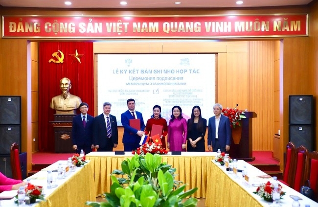 vietnam, russia cooperate to promote president ho chi minh s legacy picture 1