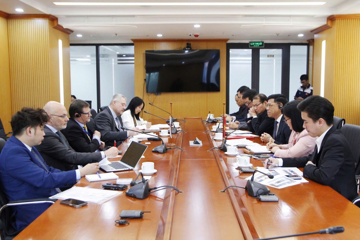 vietnam and finland to boost maritime and logistics cooperation picture 1