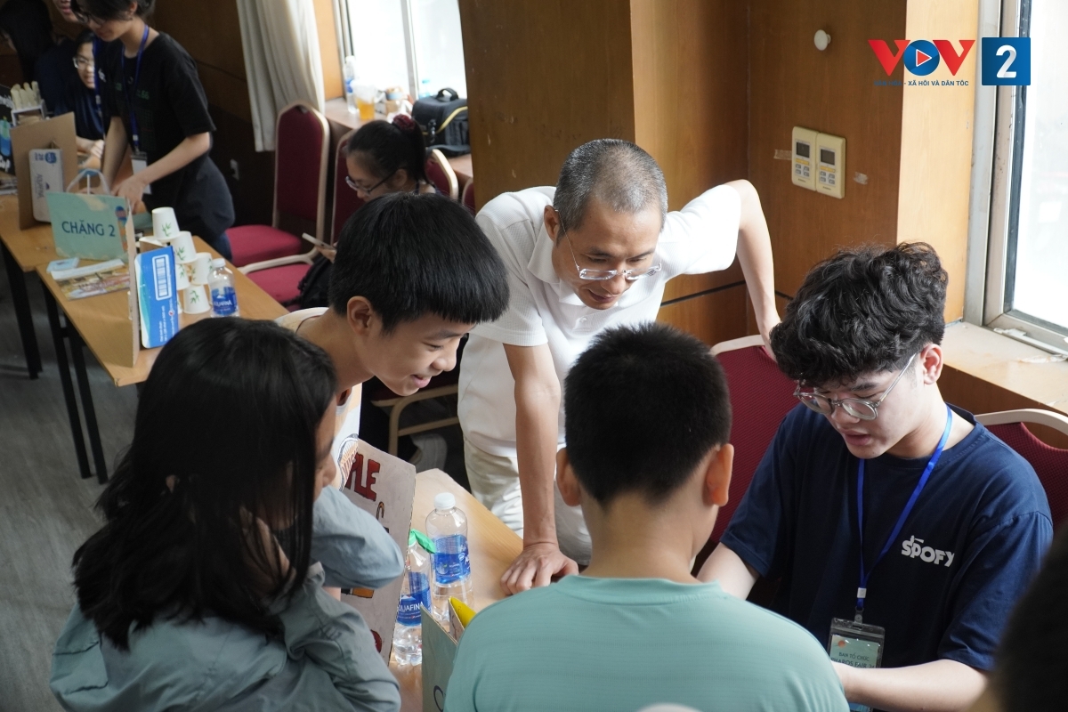 Làm việc nhóm ở đại học, làm sao để “sống sót”?