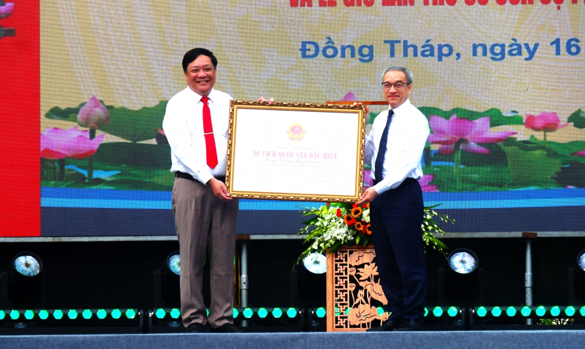 Đồng Tháp đón nhận Di tích quốc gia đặc biệt Mộ Cụ Phó bảng Nguyễn Sinh Sắc