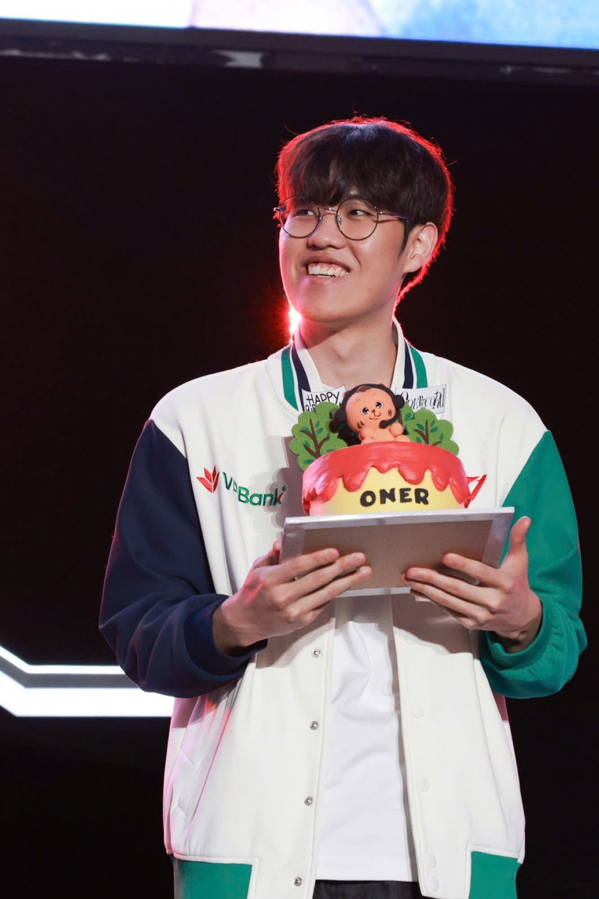 1,3 trieu nguoi dong thoi xem faker t1 thi dau tai viet nam hinh anh 7