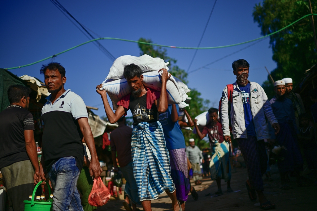 vien tro sut giam, tre em tai cac trai ti nan rohingya doi mat nguy co mat an toan hinh anh 8