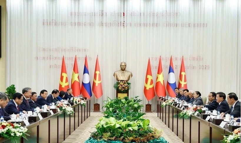 vietnam, laos reaffirm comprehensive cooperation at top-level party meeting picture 2