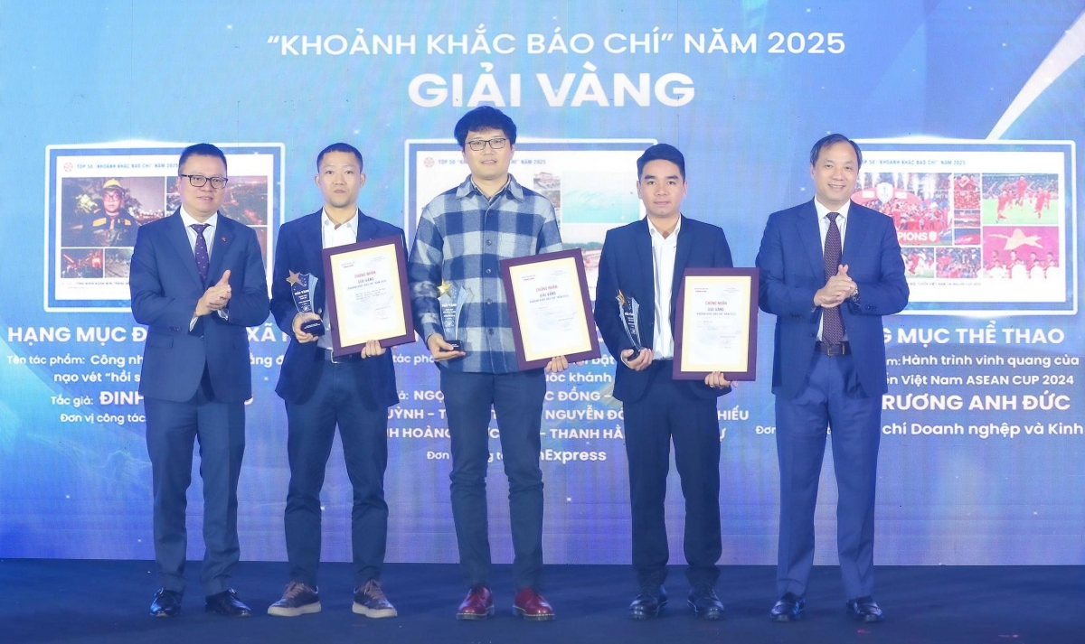 Lễ trao Giải ảnh "Khoảnh khắc Báo chí" 2025