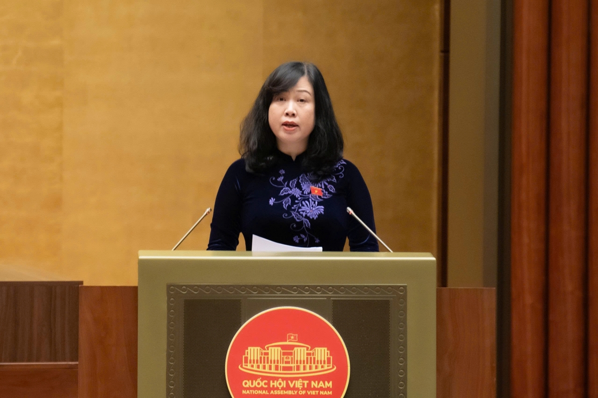 Quốc hội thông qua Luật Dân số: Lao động nữ sinh con được nghỉ thai sản 7 tháng